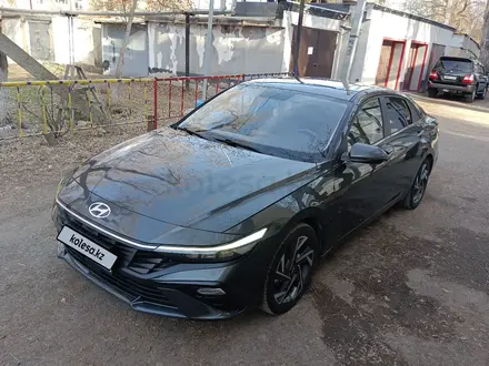 Hyundai Elantra 2023 года за 8 300 000 тг. в Караганда – фото 10