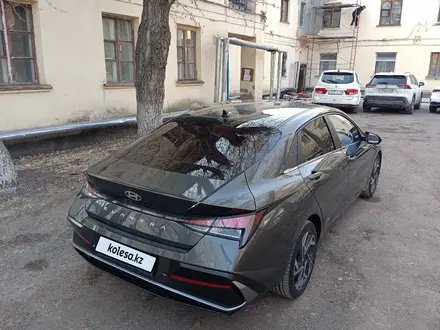 Hyundai Elantra 2023 года за 8 300 000 тг. в Караганда – фото 6