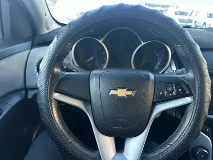 Chevrolet Cruze 2013 года за 3 500 000 тг. в Петропавловск – фото 9