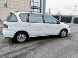 Toyota Ipsum 1997 года за 3 800 000 тг. в Усть-Каменогорск – фото 2