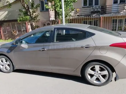 Hyundai Elantra 2012 годаүшін5 400 000 тг. в Алматы – фото 2