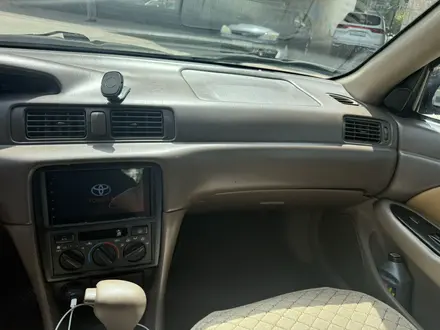 Toyota Camry 1998 года за 2 220 000 тг. в Астана – фото 6