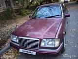 Mercedes-Benz E 220 1994 годаүшін1 650 000 тг. в Астана
