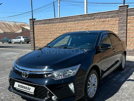 Toyota Camry 2015 года за 8 750 000 тг. в Алматы – фото 2