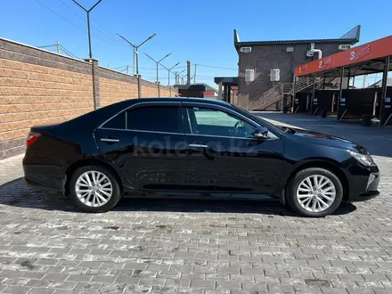 Toyota Camry 2015 года за 8 750 000 тг. в Алматы – фото 6