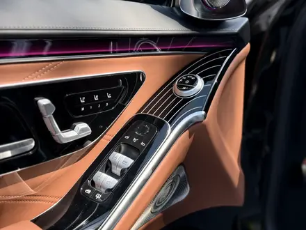 Mercedes-Maybach S 580 2023 года за 115 000 000 тг. в Алматы – фото 25