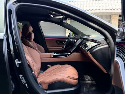 Mercedes-Maybach S 580 2023 года за 115 000 000 тг. в Алматы – фото 31