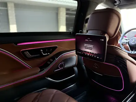 Mercedes-Maybach S 580 2023 года за 115 000 000 тг. в Алматы – фото 35