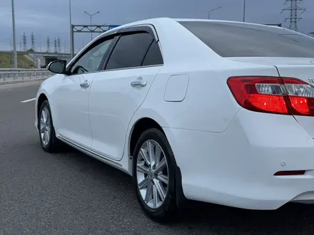Toyota Camry 2014 года за 10 000 000 тг. в Алматы – фото 15