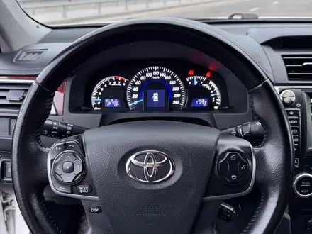 Toyota Camry 2014 года за 10 000 000 тг. в Алматы – фото 48