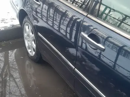 Mercedes-Benz E 280 1998 года за 3 500 000 тг. в Шымкент – фото 4