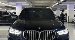 BMW X5 2022 года за 47 500 000 тг. в Астана – фото 3