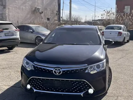 Toyota Camry 2016 года за 11 000 000 тг. в Атырау – фото 3