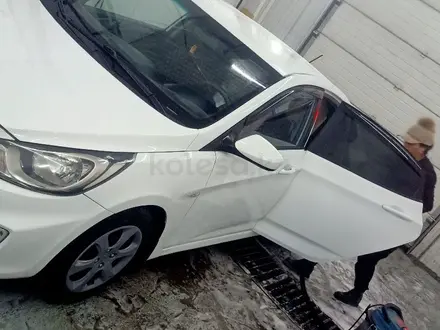 Hyundai Accent 2013 года за 4 950 000 тг. в Усть-Каменогорск – фото 4