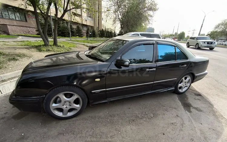 Mercedes-Benz E 230 1997 года за 1 650 000 тг. в Алматы