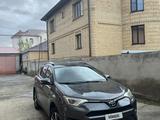 Toyota RAV4 2016 года за 8 500 000 тг. в Атырау