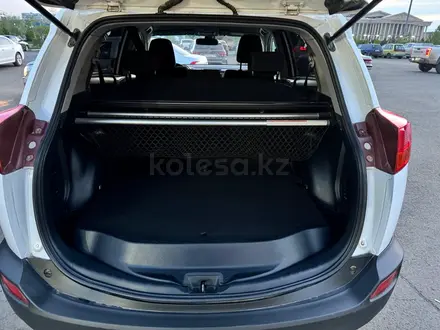 Toyota RAV4 2015 года за 10 250 000 тг. в Уральск – фото 2