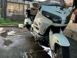 Honda  GL 1800 GoldWing TOUR 2017 2017 года за 8 600 000 тг. в Алматы – фото 4