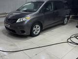 Toyota Sienna 2011 года за 6 300 000 тг. в Актау – фото 3