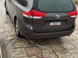 Toyota Sienna 2011 года за 6 300 000 тг. в Актау – фото 5