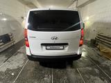 Hyundai H-1 2015 года за 12 250 000 тг. в Павлодар – фото 3