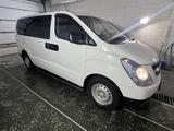 Hyundai H-1 2015 года за 12 250 000 тг. в Павлодар – фото 2