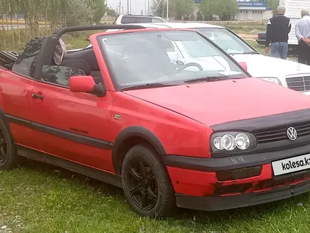 Volkswagen Golf 1994 года за 1 100 000 тг. в Алматы – фото 3