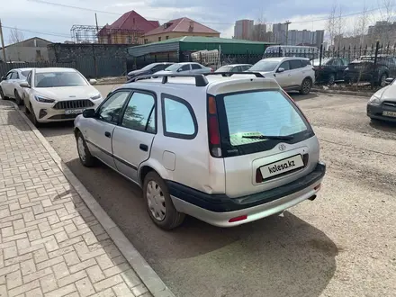 Toyota Corolla 2001 года за 1 950 000 тг. в Астана – фото 3