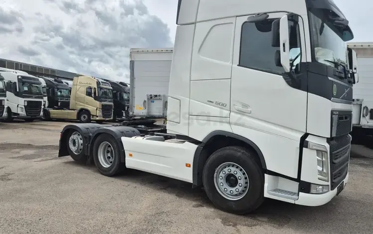 Volvo  FH 2020 года за 51 000 000 тг. в Алматы