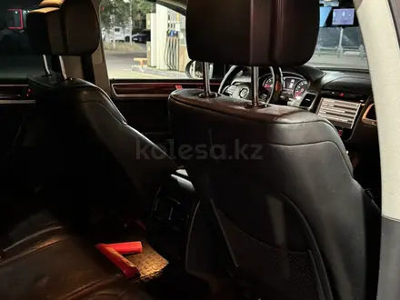 Volkswagen Touareg 2011 года за 11 000 000 тг. в Алматы – фото 5