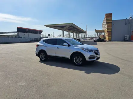 Hyundai Santa Fe 2018 года за 11 700 000 тг. в Алматы – фото 6
