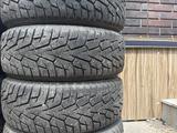 Шины зимние YOKOHAMA в хорошем состоянии, проездил только один сезон за 80 000 тг. в Астана