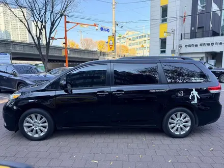 Toyota Sienna 2013 года за 13 700 000 тг. в Алматы – фото 7