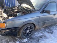 Volkswagen Passat 1988 годаfor850 000 тг. в Уральск