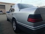 Mercedes-Benz E 220 1994 года за 1 600 000 тг. в Жезказган