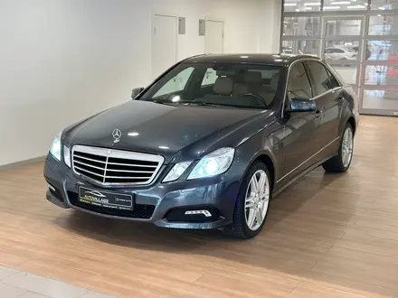 Mercedes-Benz E 300 2009 года за 10 750 000 тг. в Астана