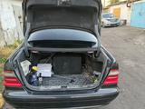 Mercedes-Benz CLK 200 1998 годаүшін2 300 000 тг. в Караганда – фото 2