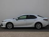 Toyota Camry 2023 года за 14 490 000 тг. в Астана – фото 2
