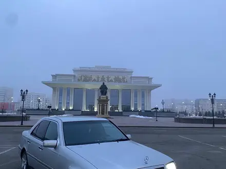 Mercedes-Benz C 200 1996 года за 1 650 000 тг. в Талдыкорган – фото 2