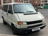 Volkswagen Transporter 1992 годаүшін2 600 000 тг. в Астана