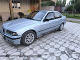 BMW 318 1992 года за 1 100 000 тг. в Шу