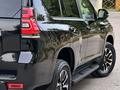Toyota Land Cruiser Prado 2023 года за 27 500 000 тг. в Алматы – фото 16