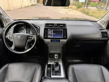 Toyota Land Cruiser Prado 2023 года за 27 500 000 тг. в Алматы – фото 19