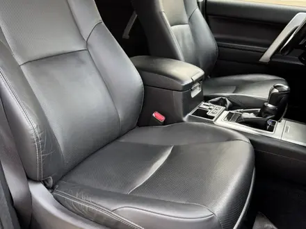 Toyota Land Cruiser Prado 2023 года за 27 500 000 тг. в Алматы – фото 28