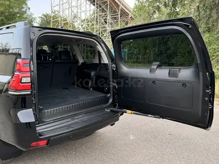 Toyota Land Cruiser Prado 2023 года за 27 500 000 тг. в Алматы – фото 34