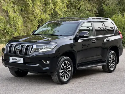 Toyota Land Cruiser Prado 2023 года за 27 500 000 тг. в Алматы – фото 2