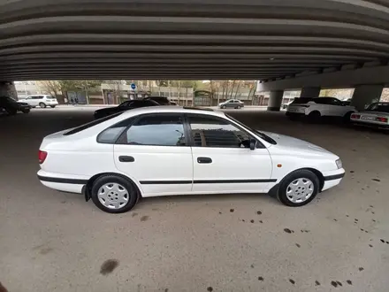 Toyota Carina E 1994 года за 3 300 000 тг. в Есик – фото 6