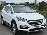 Hyundai Santa Fe 2017 годаүшін11 000 000 тг. в Талдыкорган