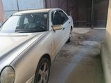 Mercedes-Benz E 230 1995 года за 1 700 000 тг. в Шымкент – фото 2