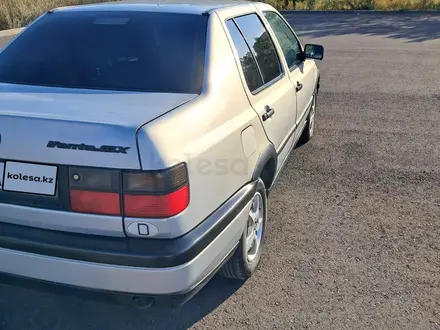 Volkswagen Vento 1997 года за 1 800 000 тг. в Караганда – фото 12